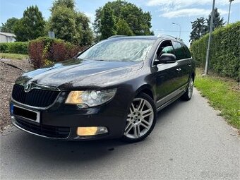 Škoda Superb COMBI 2.0TDI 125KW DSG 6Q 2011