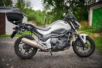 Honda NC 700S DCT, automat