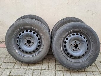 Letní pneu Nokian wetproof 195/65 R15, rozteč 5x112