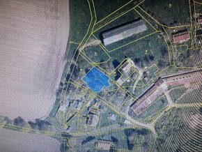 prodám stavebni poemek