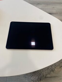 iPad Air 5 (2022)