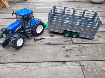 Traktor s vlečkou