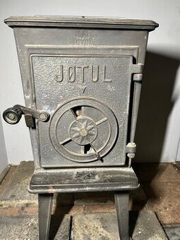 Krbová kamna  JOTUL