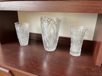Krásné broušené Vázy 3ks
