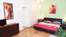 Azyl pro milence, apartmány v Praze 8- u metra B- Palmovka