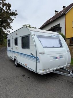 Adria Adora 472LU - předstan