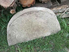 Skruz a betonove roury