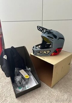 Helma na kolo Dainese Linea 01 full face