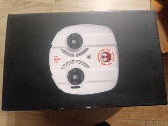 Star Wars T-65 x-wing dron