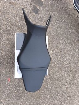 Yamaha MT-09 sedačka nová