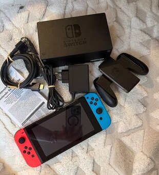 🎮 Nintendo Switch + 5 her – kompletní balení - 1