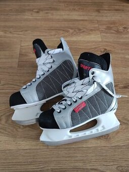 Zimní brusle Spartan, vel. 38