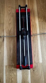 Řezačka na dlažbu a obklad