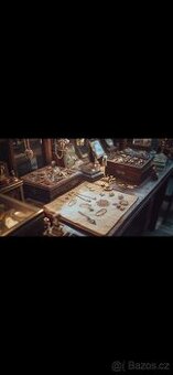 Obrazy, zlomkové zlato, šperky a jiné starožitnosti