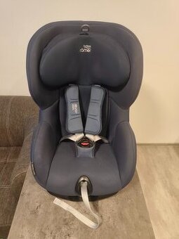 Britax Romer Trifix 2 I-Size 9-22kg
