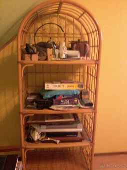 RATANOVÁ SKŘÍŇ -  OTEVŘENÁ