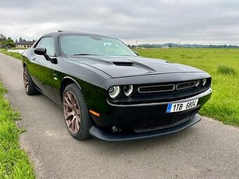 Dodge challenger 5.7 HEMI R/T