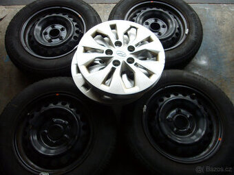 ZIMNÍ KOLA orig.HYUNDAI 15" 5x114,3 5,5" et-45,stř.-67,