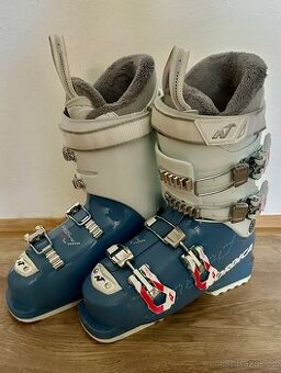Lyžařské boty Nordica SPEEDMACHINE J 4 GIRL Vel. 225