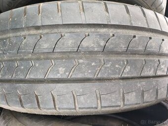Letní pneu Goodyear Efficient Grip 195 60 R16
