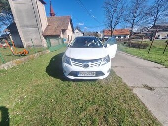 Prodám Toyota Avensis t27