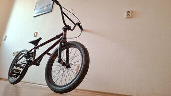 Prodám BMX kolo značky Premium Inception 21"