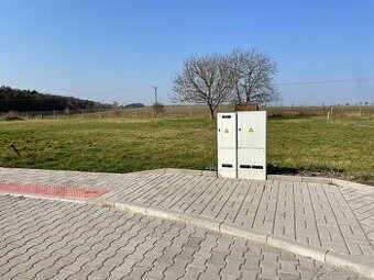 stavební pozemek - 1