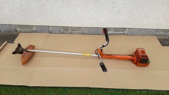 Benzínový křovinořez Husqvarna 235 R