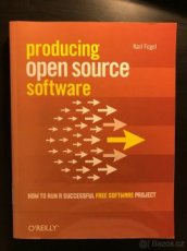 Kniha producing open source software