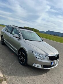 ŠKODA SUPERB 2.0TDI 125KW ELEGANCE PANORAMA DSG BIXENON