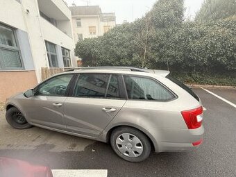 Osobní automobil Škoda Octavia AC Kombi - prodej aukcí