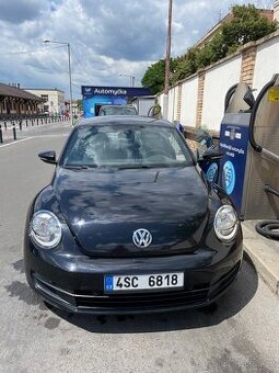 Volkswagen Beetle 2.0 TDI-DSG, rok 2013