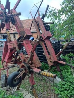 Prodám shrnovač sena