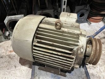 Elektromotor 7,5kw 2920ot/min