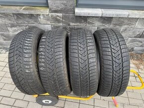 Zimní pneu 225 50 18 Pirelli RFT