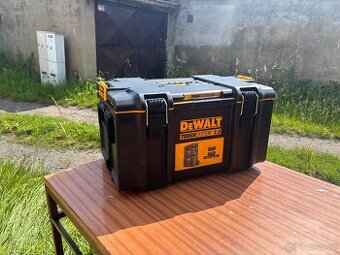 Box na nářadí dewalt DS300 - 1