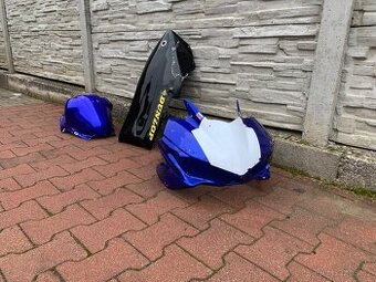 YAMAHA R3 - 1