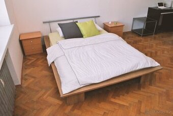 postel+2 noční stolky ZDARMA