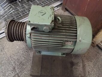 Tříotáčkový motor 380v 19kw