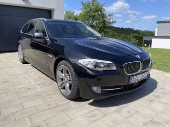 BMW Rad 5 Touring 525d xDrive