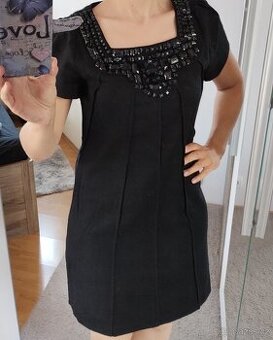 Elegantní šaty vel. S