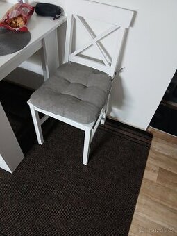 Podsedaky + prostírání