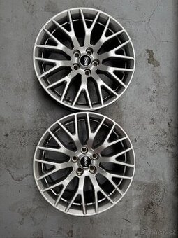 Kolesa Ford mustang