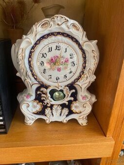 LEANDR porcelánové krbové hodiny