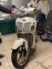 Prodám skútr Baotian 125cmm najezd 6000 km