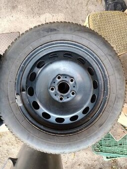 Plechová kola + zimní gumy 205/60 R16 Octavia 4
