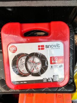 Sněhové řetězy
