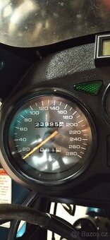 Suzuki gsx750 f