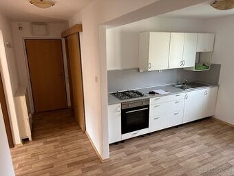 Prodej bytu 3+1 , 60m2, Těšínská ,Opava
