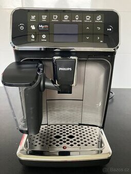 Kávovar Philips Series 4300 LatteGo EP4349/70
